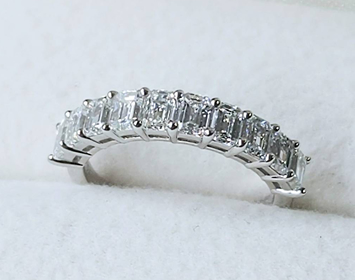 エメラルドカット